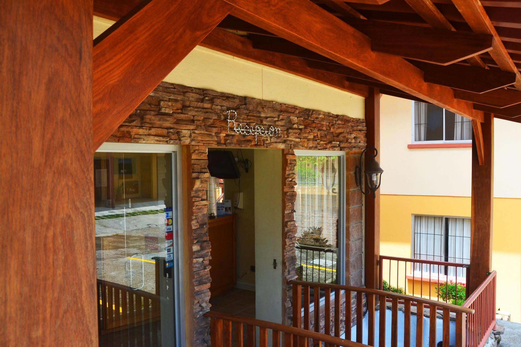 Hotel La Villa Quesada  Exterior photo